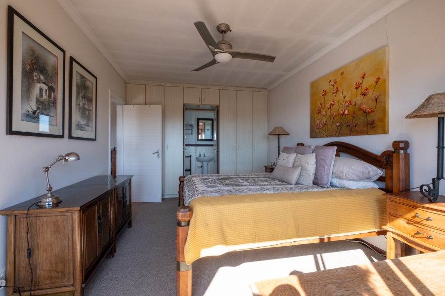 4 Bedroom Property for Sale in St Francis On Sea Eastern Cape